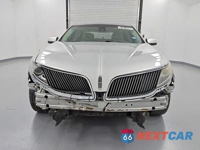 Piąte zdjęcie samochodu w środku: 2015 LINCOLN MKS VIN:1LNHL9FT1FG607990 - miniatura