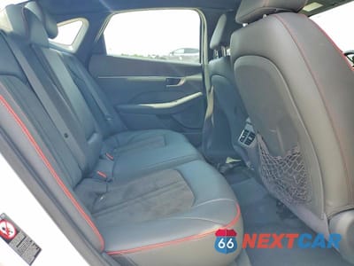 Zdjęcie 10 z 12 samochodu: 2021 HYUNDAI SONATA SEL PLUS VIN:5NPEJ4J21MH064972 - miniatura