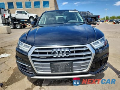 Piąte zdjęcie samochodu w środku: 2018 AUDI Q5 PREMIUM PLUS VIN:WA1BNAFY8J2209239 - miniatura