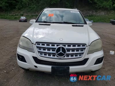 Piąte zdjęcie samochodu w środku: 2009 MERCEDES-BENZ ML 350 VIN:4JGBB86E39A514125 - miniatura