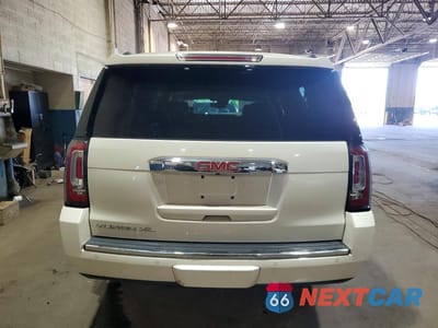 Zdjęcie 6 z 14 samochodu: 2015 GMC YUKON XL K1500 SLT VIN:1GKS2HKC9FR127394 - miniatura