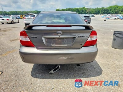 Zdjęcie 6 z 12 samochodu: 2004 TOYOTA CAMRY SE VIN:4T1BA32K34U015057 - miniatura