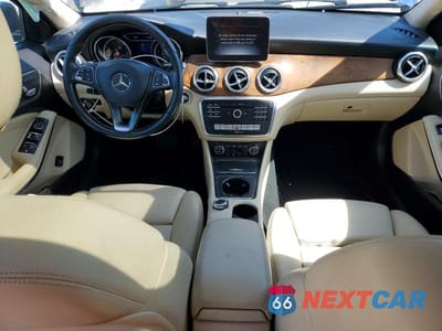 Zdjęcie 8 z 13 samochodu: 2019 MERCEDES-BENZ GLA 250 VIN:WDCTG4EB3KU000915 - miniatura