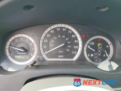 Zdjęcie 9 z 13 samochodu: 2004 TOYOTA SIENNA LE 7 PASSENGER VIN:5TDZA23C54S116822 - miniatura