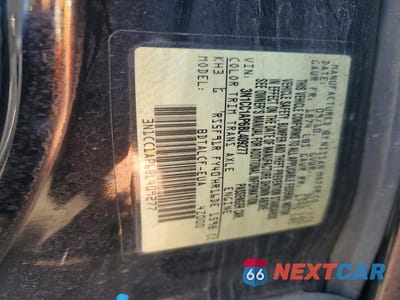 Zdjęcie 12 z 12 samochodu: 2011 NISSAN VERSA 1.6 BASE VIN:3N1CC1AP6BL409277 - miniatura