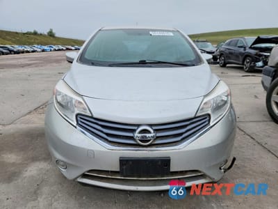 Piąte zdjęcie samochodu w środku: 2016 NISSAN VERSA NOTE SV VIN:3N1CE2CP6GL404293 - miniatura