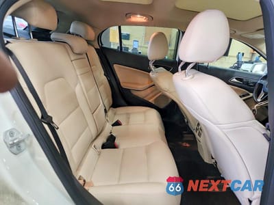 Zdjęcie 11 z 14 samochodu: 2015 MERCEDES-BENZ GLA 250 4MATIC VIN:WDCTG4GB4FJ088202 - miniatura