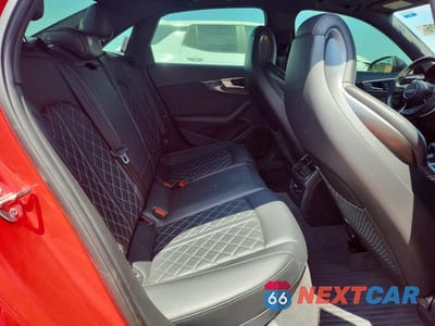 Zdjęcie 10 z 12 samochodu: 2019 AUDI S4 VIN:WAUB4AF49KA068854 - miniatura