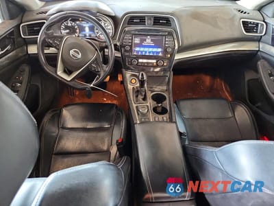 Zdjęcie 8 z 12 samochodu: 2021 NISSAN MAXIMA SV VIN:1N4AA6CV2MC511456 - miniatura