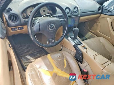 Zdjęcie 8 z 12 samochodu: 2002 MAZDA MX-5 MIATA BASE VIN:JM1NB353220226435 - miniatura