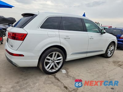 Trzecie zdjęcie samochodu z tyłu: 2017 AUDI Q7 PRESTIGE VIN:WA1VAAF78HD048017 - miniatura