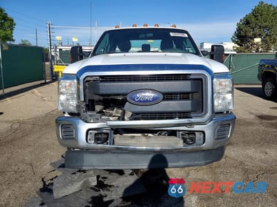 Piąte zdjęcie samochodu w środku: 2015 FORD F250 SUPER DUTY VIN:1FT7X2B6XFEB31018 - miniatura