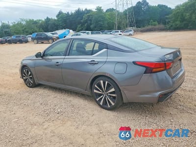 Drugie zdjęcie samochodu z przodu: 2019 NISSAN ALTIMA SR VIN:1N4BL4CV1KC134537 - miniatura