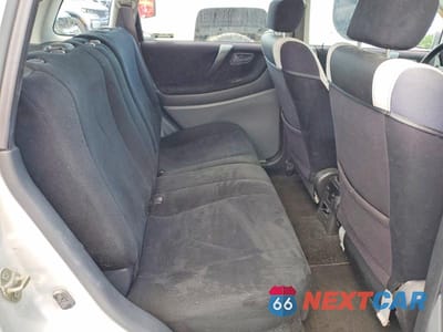Zdjęcie 11 z 13 samochodu: 2003 SUZUKI AERIO SX VIN:JS2RC41HX35203162 - miniatura