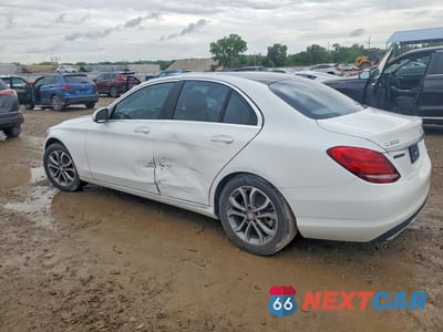 Drugie zdjęcie samochodu z przodu: 2015 MERCEDES-BENZ C 300 4MATIC VIN:55SWF4KB1FU081484 - miniatura
