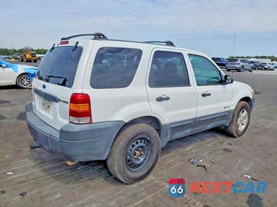Trzecie zdjęcie samochodu z tyłu: 2005 FORD ESCAPE HEV VIN:1FMCU96HX5KE18141 - miniatura