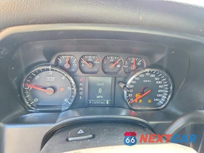Zdjęcie 9 z 13 samochodu: 2018 CHEVROLET SILVERADO K1500 VIN:1GCVKNECXJZ278580 - miniatura
