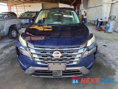 Piąte zdjęcie samochodu w środku: 2025 NISSAN ROGUE SV VIN:5N1BT3BA9SC821960 - miniatura