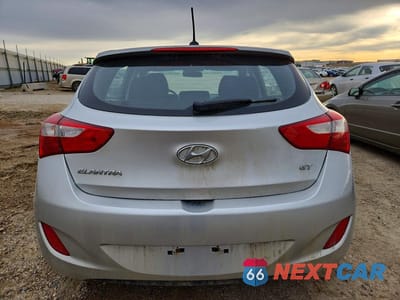 Zdjęcie 6 z 12 samochodu: 2016 HYUNDAI ELANTRA GT VIN:KMHD25LH8GU267542 - miniatura