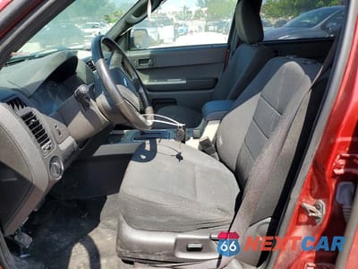 Zdjęcie 7 z 12 samochodu: 2012 FORD ESCAPE XLT VIN:1FMCU0D78CKC04963 - miniatura