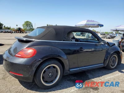 Trzecie zdjęcie samochodu z tyłu: 2013 VOLKSWAGEN BEETLE VIN:3VW5P7AT8DM804906 - miniatura