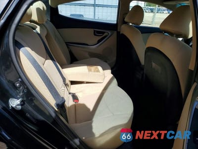 Zdjęcie 10 z 12 samochodu: 2013 HYUNDAI ELANTRA GLS VIN:5NPDH4AE4DH182404 - miniatura