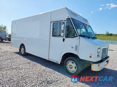 Czwarte zdjęcie samochodu z boku: 2015 FORD F59 DELIVERY TRUCK VIN:1F65F5KY5F0A04917 - miniatura