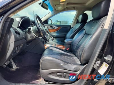 Zdjęcie 7 z 14 samochodu: 2014 INFINITI QX70 BASE VIN:JN8CS1MWXEM412281 - miniatura