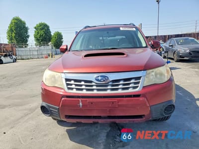 Piąte zdjęcie samochodu w środku: 2013 SUBARU FORESTER 2.5X VIN:JF2SHGACXDH432414 - miniatura