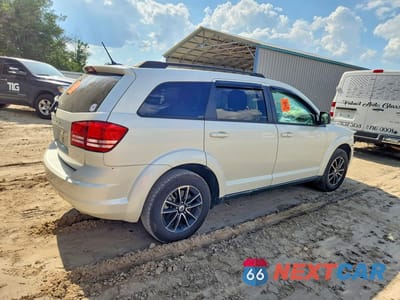 Trzecie zdjęcie samochodu z tyłu: 2018 DODGE JOURNEY SE VIN:3C4PDCAB3JT294048 - miniatura