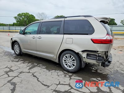 Drugie zdjęcie samochodu z przodu: 2017 TOYOTA SIENNA XLE PREMIUM 8-PASSENGER VIN:5TDYZ3DC0HS771114 - miniatura