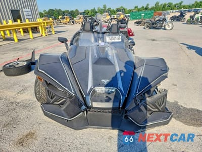Drugie zdjęcie samochodu z przodu: 2021 POLARIS SLINGSHOT SL VIN:57XAAPGD0M8145525 - miniatura