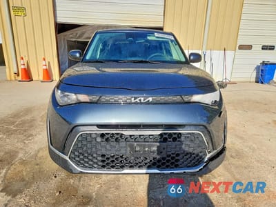 Piąte zdjęcie samochodu w środku: 2025 KIA SOUL LX VIN:KNDJ23AU5S7247980 - miniatura