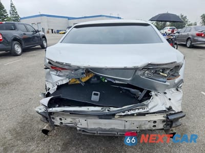 Zdjęcie 6 z 12 samochodu: 2006 LEXUS IS 350 VIN:JTHBE262765002546 - miniatura