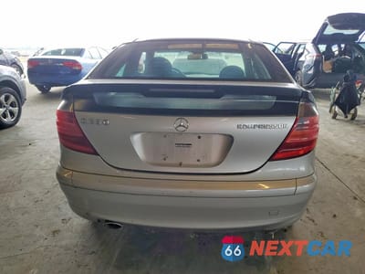 Zdjęcie 6 z 12 samochodu: 2002 MERCEDES-BENZ C 230K SPORT COUPE VIN:WDBRN47J12A214683 - miniatura