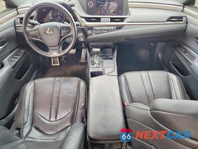 Zdjęcie 8 z 12 samochodu: 2019 LEXUS ES 350 VIN:58ABZ1B16KU009327 - miniatura