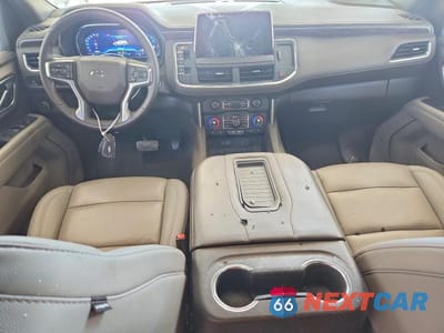 Zdjęcie 8 z 13 samochodu: 2024 CHEVROLET SUBURBAN K1500 Z71 VIN:1GNSKDKD6RR297947 - miniatura