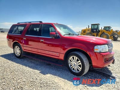 Czwarte zdjęcie samochodu z boku: 2013 LINCOLN NAVIGATOR L VIN:5LMJJ3J58DEL09052 - miniatura
