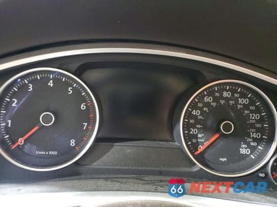 Zdjęcie 9 z 14 samochodu: 2015 VOLKSWAGEN TOUAREG V6 VIN:WVGEF9BP4FD002222 - miniatura