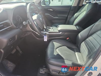 Zdjęcie 7 z 13 samochodu: 2020 TOYOTA HIGHLANDER XLE VIN:5TDHZRAH9LS512617 - miniatura
