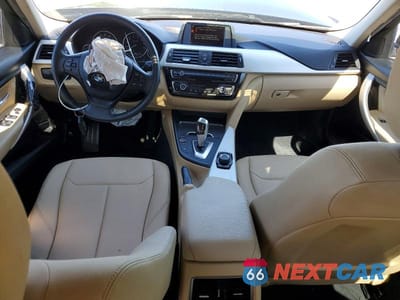 Zdjęcie 8 z 12 samochodu: 2017 BMW 320 I VIN:WBA8E1G3XHNU16336 - miniatura