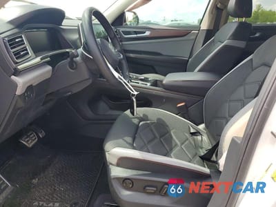 Zdjęcie 7 z 12 samochodu: 2024 VOLKSWAGEN ATLAS PEAK EDITION SE VIN:1V2CR2CA5RC577992 - miniatura