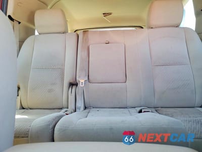 Zdjęcie 10 z 13 samochodu: 2014 CHEVROLET SUBURBAN K1500 LS VIN:1GNSKHE72ER180017 - miniatura