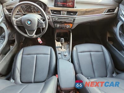 Zdjęcie 8 z 13 samochodu: 2021 BMW X1 SDRIVE28I VIN:WBXJG7C09M5U09209 - miniatura