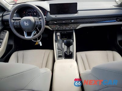 Zdjęcie 8 z 12 samochodu: 2024 HONDA ACCORD TOURING HYBRID VIN:1HGCY2F85RA050819 - miniatura