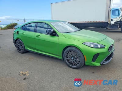 Czwarte zdjęcie samochodu z boku: 2025 BMW M235XI VIN:WBA33GG08S7T09614 - miniatura