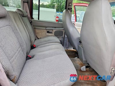 Zdjęcie 11 z 14 samochodu: 2001 FORD EXPLORER VIN:1FMZU62E61UB53902 - miniatura