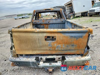 Zdjęcie 6 z 12 samochodu: 2018 CHEVROLET SILVERADO K3500 LTZ VIN:1GC4K0CY6JF143143 - miniatura
