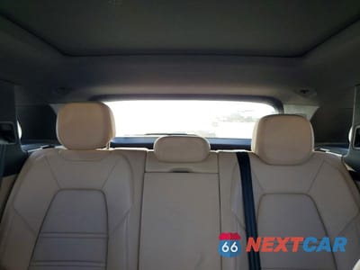 Zdjęcie 10 z 13 samochodu: 2021 PORSCHE CAYENNE S VIN:WP1AB2AY6MDA29028 - miniatura