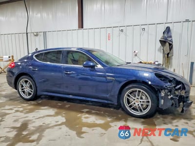 Czwarte zdjęcie samochodu z boku: 2014 PORSCHE PANAMERA S VIN:WP0AB2A75EL055829 - miniatura